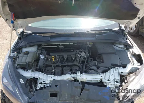 2016 Ford Focus Se из США, поврежденный, VIN 1FADP3F27GL385739